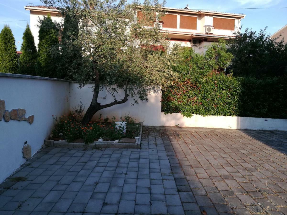 Apartments Aida Ρόβινι Εξωτερικό φωτογραφία